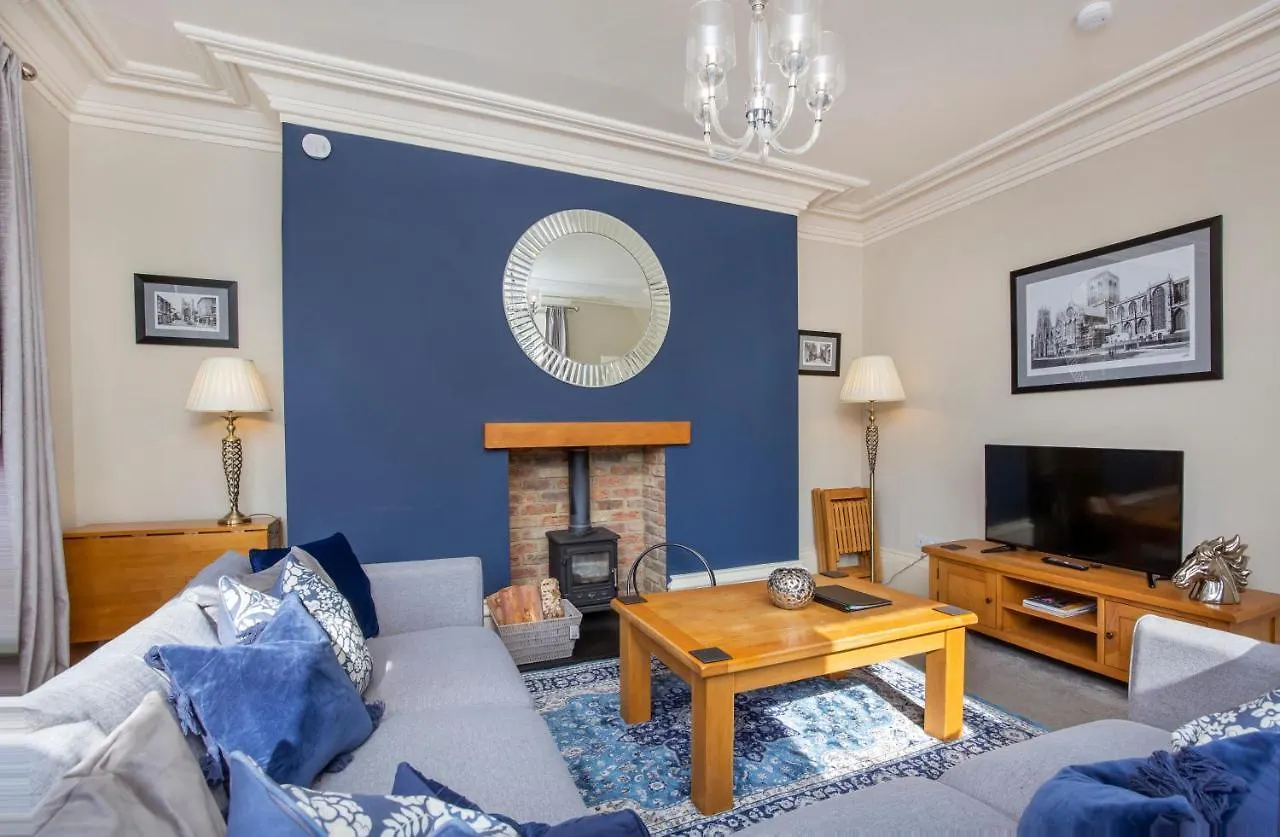 Patrick'S Pool- 4 Bedroom,4 Bathroom, Most Central Luxury Townhouse! York