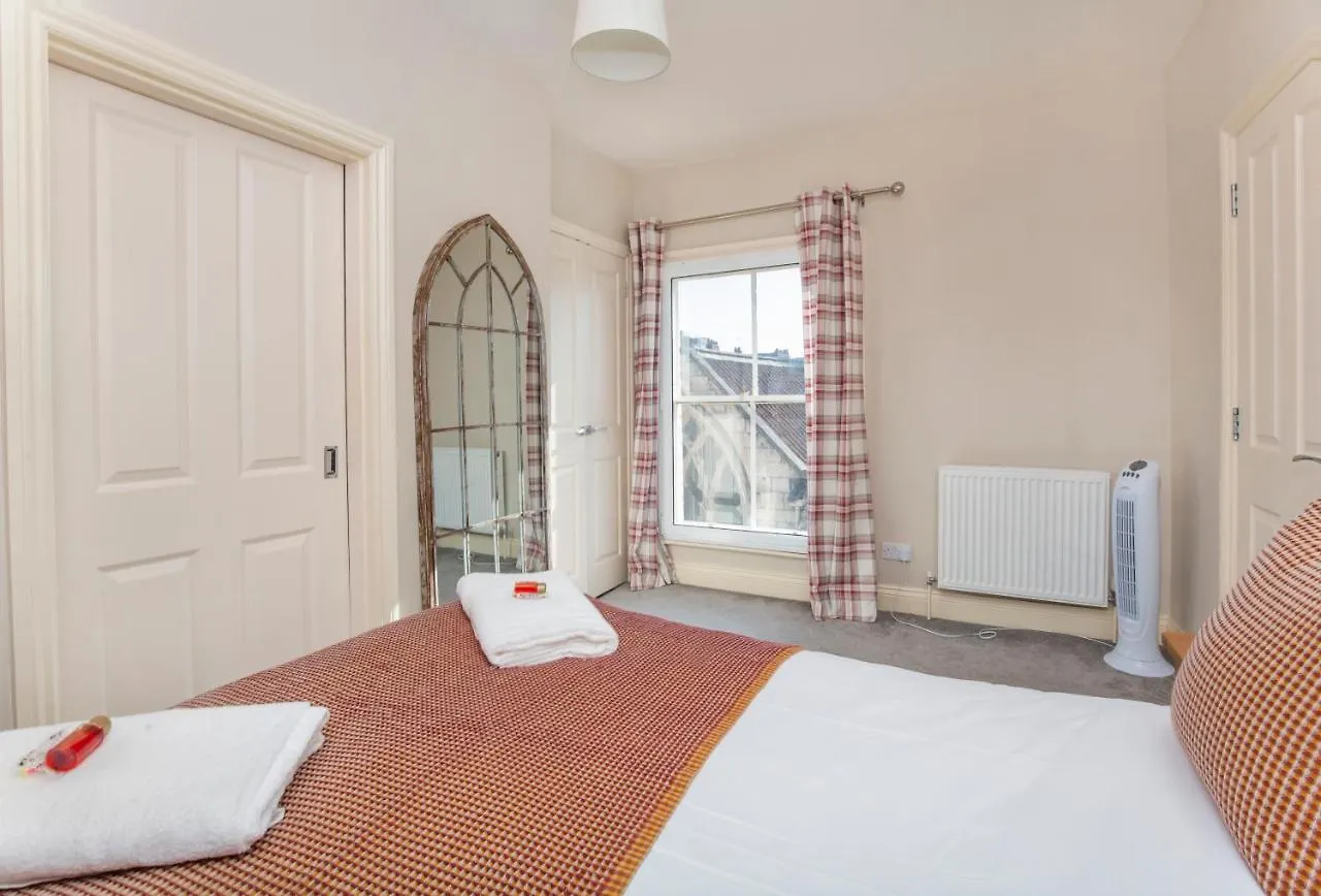 Patrick'S Pool- 4 Bedroom,4 Bathroom, Most Central Luxury Townhouse! York