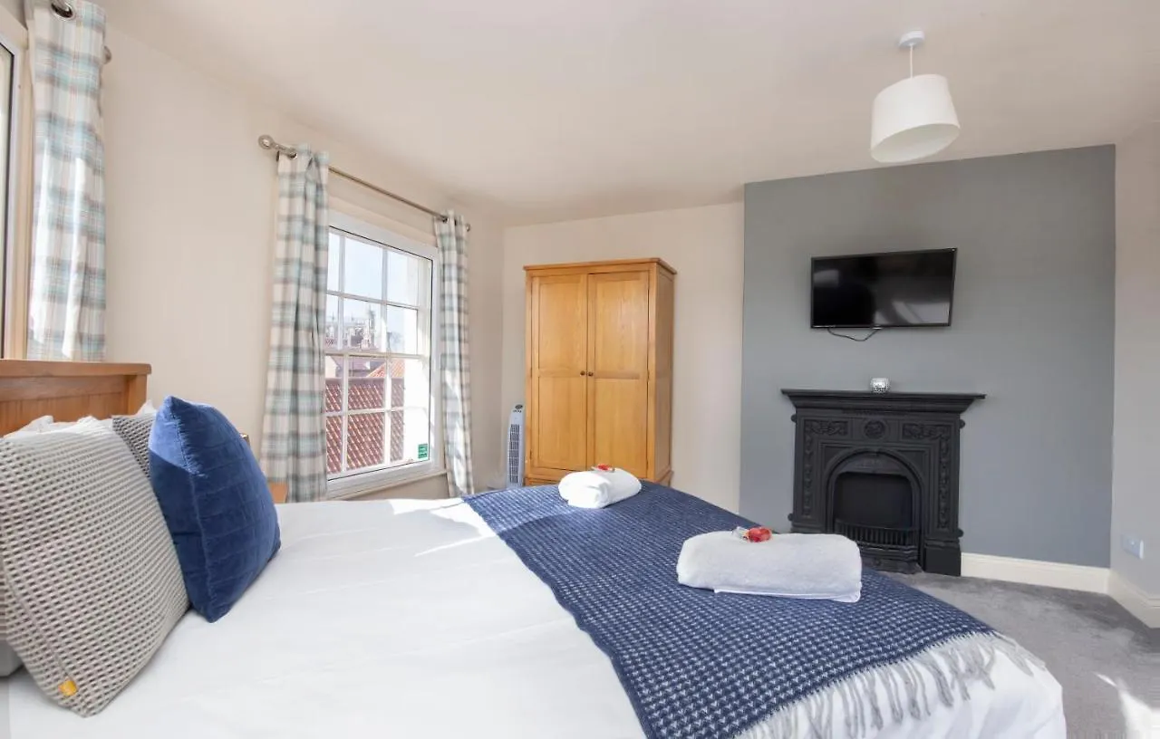 Patrick'S Pool- 4 Bedroom,4 Bathroom, Most Central Luxury Townhouse! York Wielka Brytania