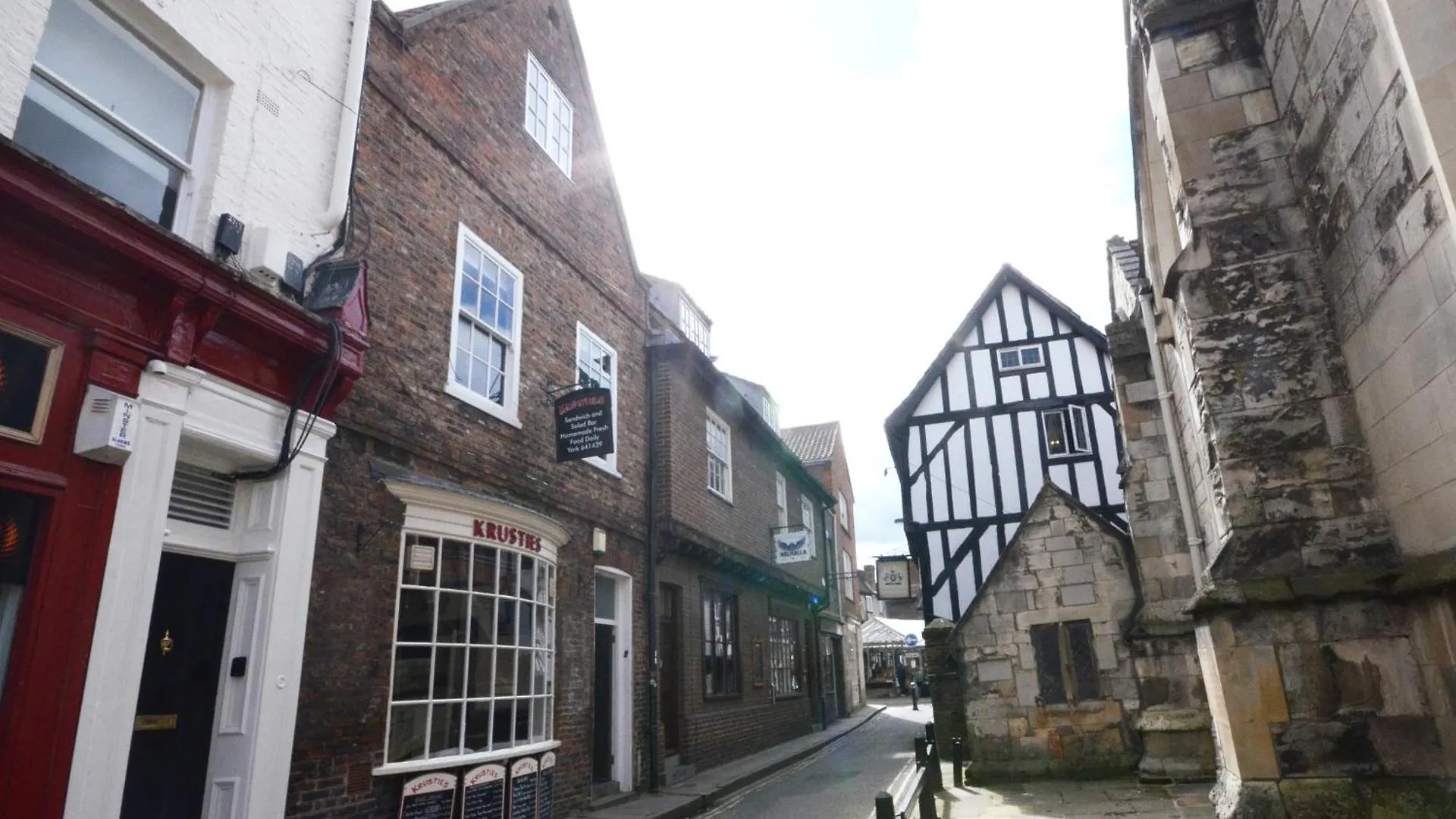 Dom wakacyjny Patrick'S Pool- 4 Bedroom,4 Bathroom, Most Central Luxury Townhouse! York